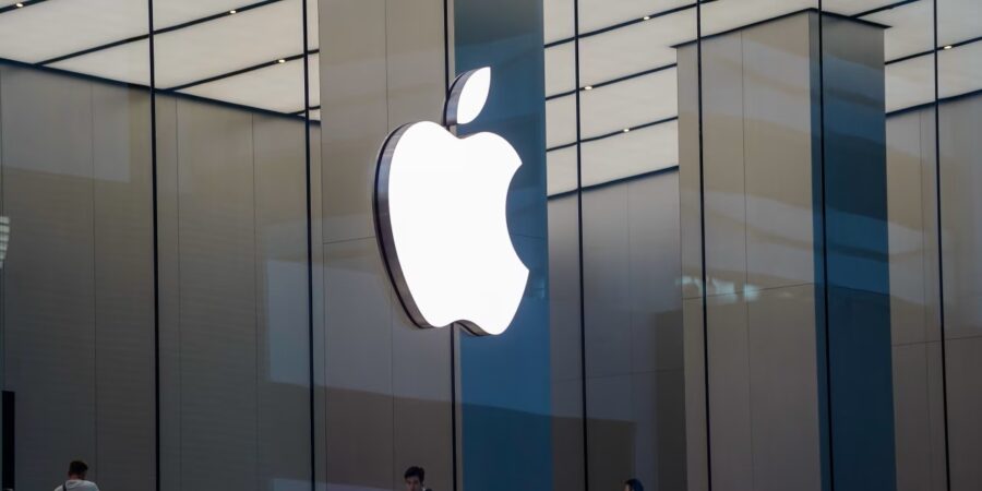 Apple’da üst yönetimde deprem: Üç günde dört isim değişti